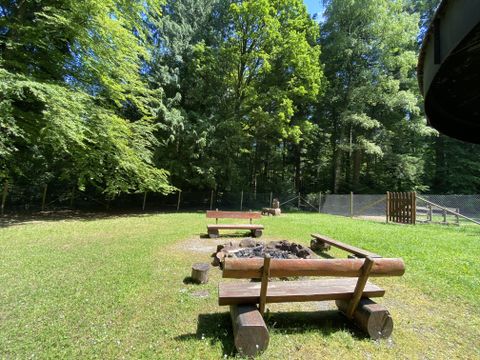 Es gilt bis auf weiters Grill und Feuerverbot auf den Grillplätzen.