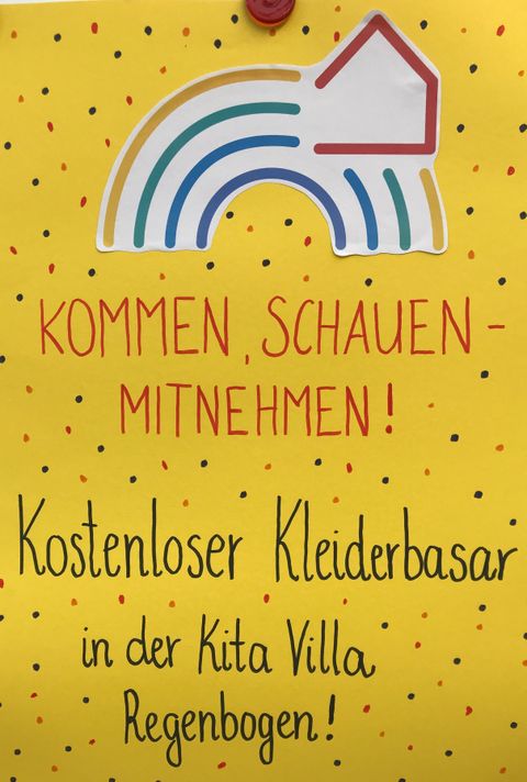 Kleiderbasar der Kita Villa Regenbogen