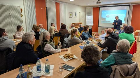 Beim „Tag der Vereine“ im Bürgertreff gab der Entwicklungscoach Dirk Werhahn spannende Impulse zum Thema Ehrenamt.