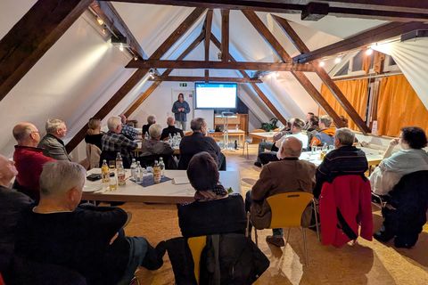 Beim „Tag der Vereine“ in der Villa Kling in Straubenhardt zeigte Kreisjugendreferent Guido Seitz auf, warum und wie Kinder und Jugendliche in Vereinen besser vor Missbrauch geschützt werden sollen. 