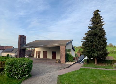 Aussegnungshalle in Ottenhausen