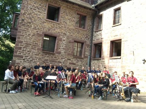 Die Schüler- und Jugendkapelle auf Burg Steinegg.