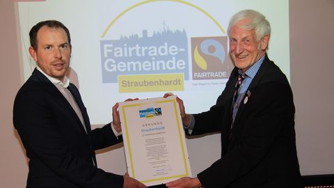 Übergabe Fairtrade Zertifizierung